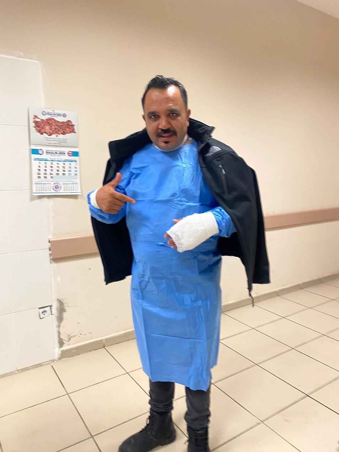 Sosyal medyanın &uuml;nl&uuml; tost&ccedil;usu cayır cayır yandı! Deneyin sonu k&ouml;t&uuml; biitti 1