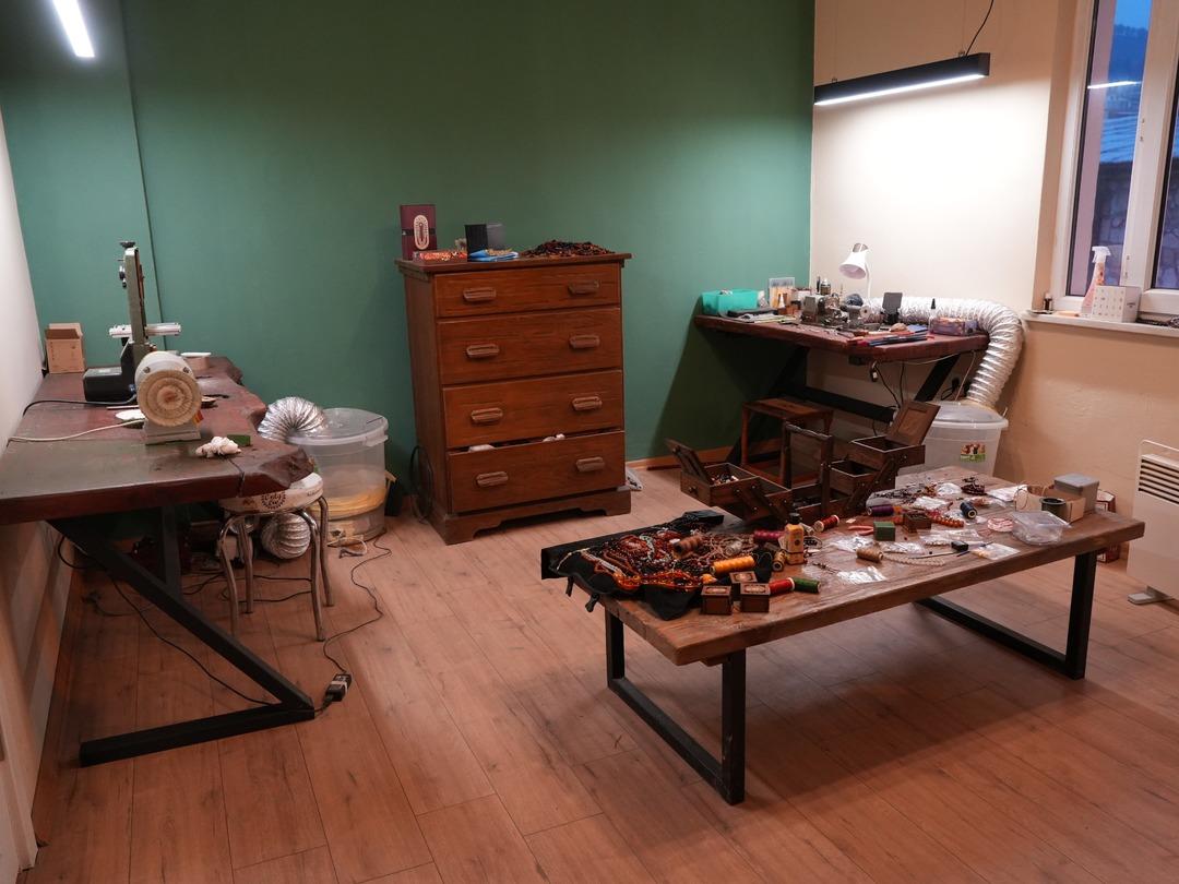 Hobi olarak alıp satıyordu! &Uuml;retime başladı, at&ouml;lye bile kurdu 3