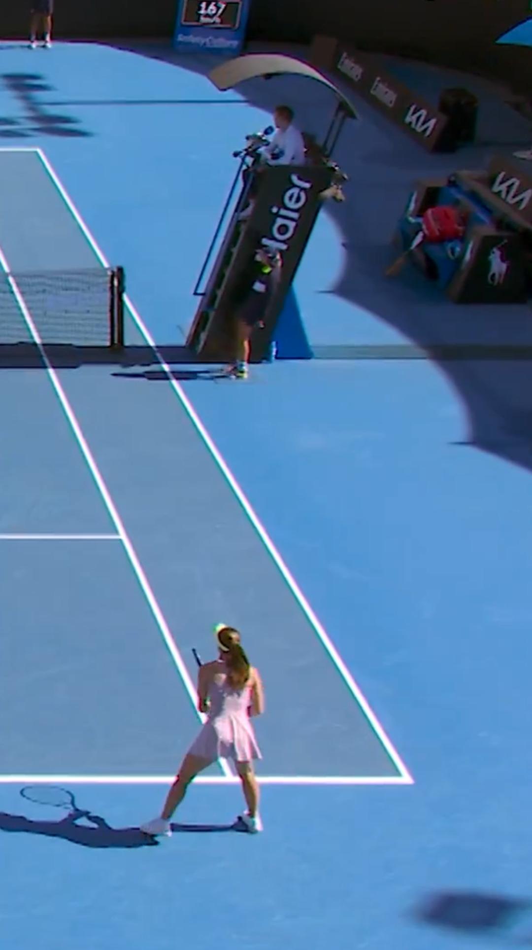 T&uuml;m d&uuml;nya Zeynep S&ouml;nmez i konuşuyor! Yaptığı hareketle alkış yağmuruna tutuldu 3