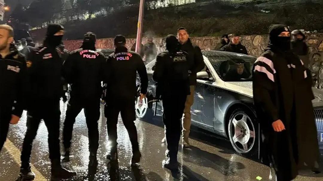 Kocaelispor-Trabzonspor ma&ccedil;ı sonrası Başkan Ertuğrul Doğan a saldırı girişimi! 1