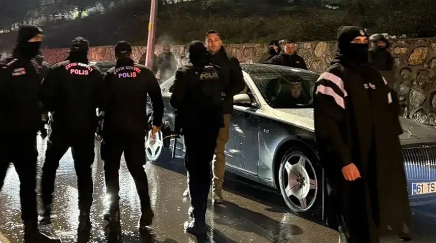 Kocaelispor-Trabzonspor ma&ccedil;ı sonrası Başkan Ertuğrul Doğan'a saldırı girişimi!