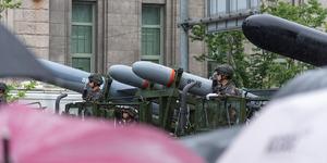 Kuzey Kore'ye karşı harekete ge&ccedil;tiler! Dev f&uuml;zeleri konuşlandırıyorlar