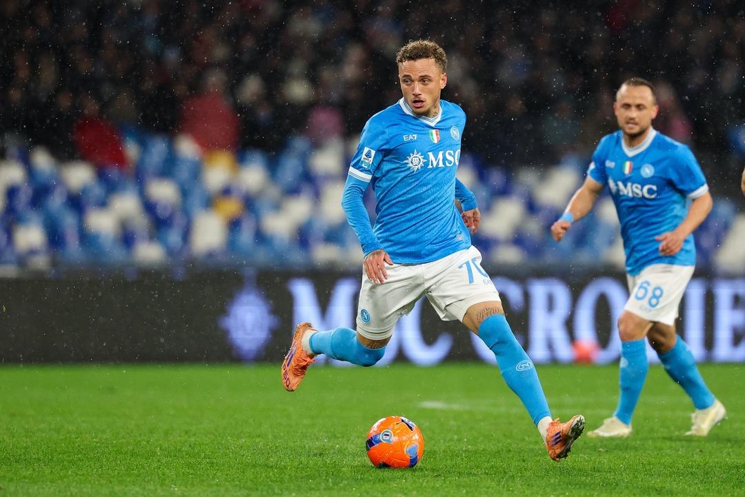 Galatasaray dan gece yarısı Noa Lang bombası! İtalyanlar bonservisine kadar duyurdu 3