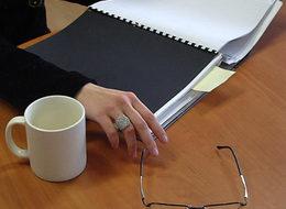 Kadınlar erkeklerden 39 gün fazla çalışıyor