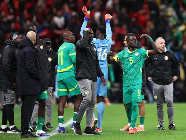 Afrika Kupası finalinde ortalık karıştı! Sahadan &ccedil;ekildiler