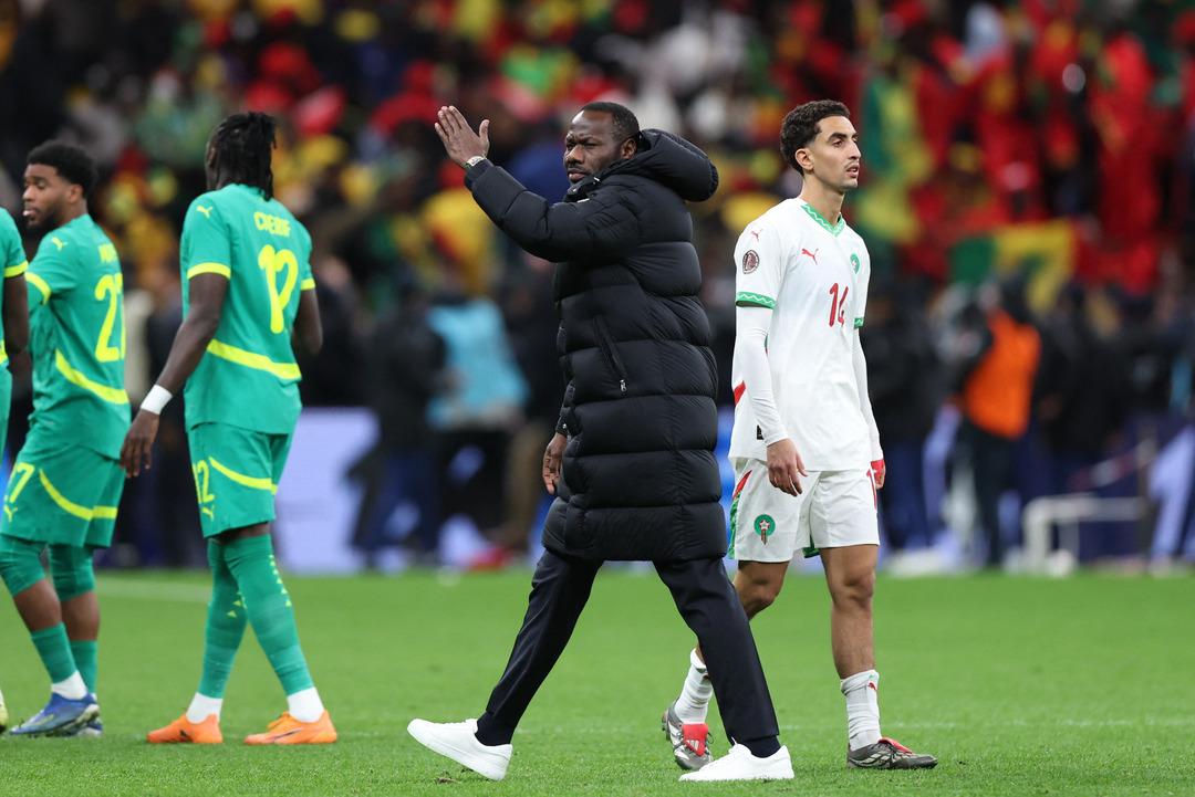 Afrika Kupası finalinde b&uuml;y&uuml;k olay! Fas a penaltı verilince Senegal sahadan &ccedil;ekildi 3