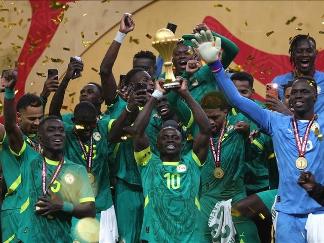 Finalde saha karışmıştı! Afrika Kupası el değiştirdi: Yeni şampiyon a&ccedil;ıklandı