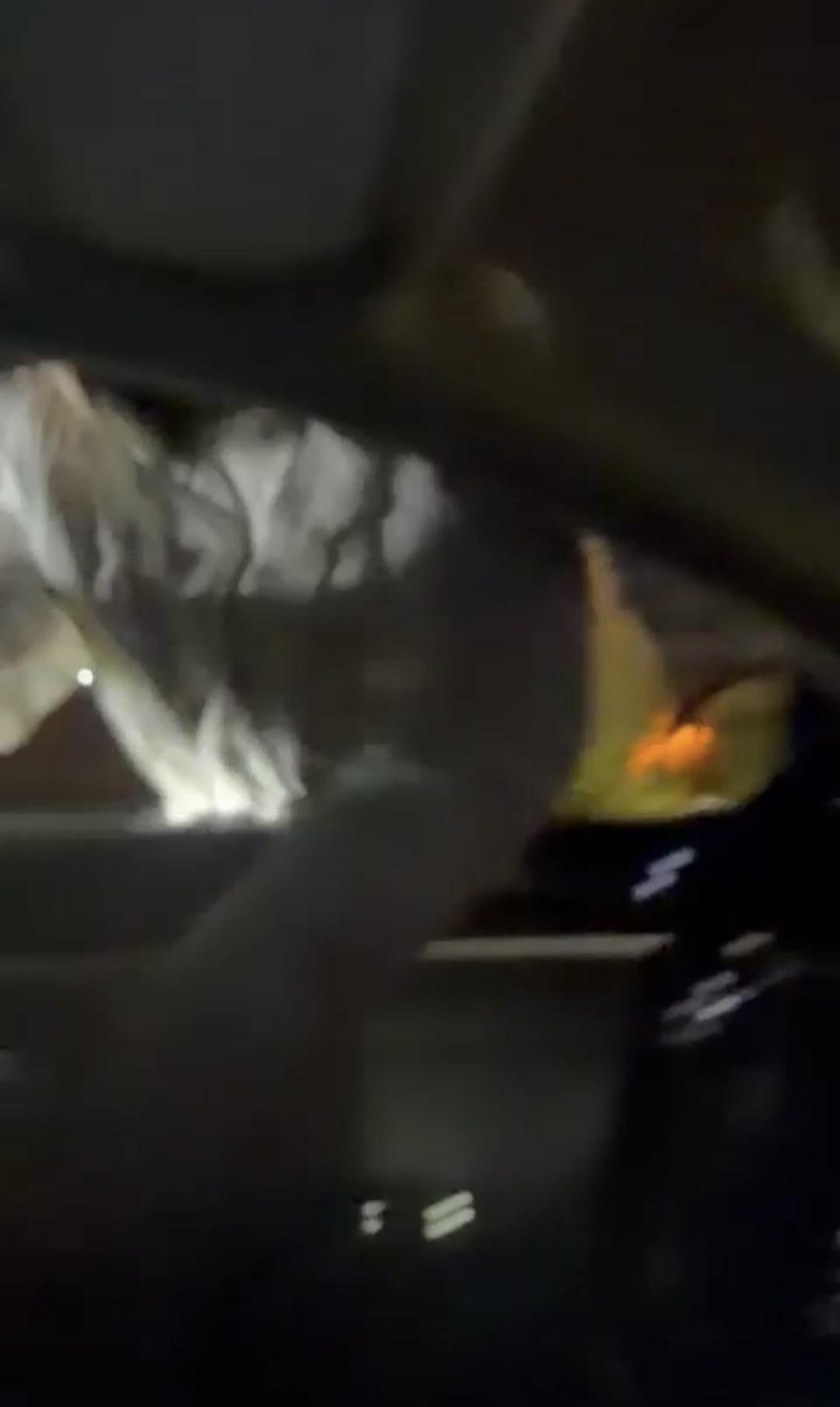 Konya da korkun&ccedil; olay: &Ouml;nce araca saldırdı, ardından ara&ccedil;takileri bı&ccedil;akladı! 2