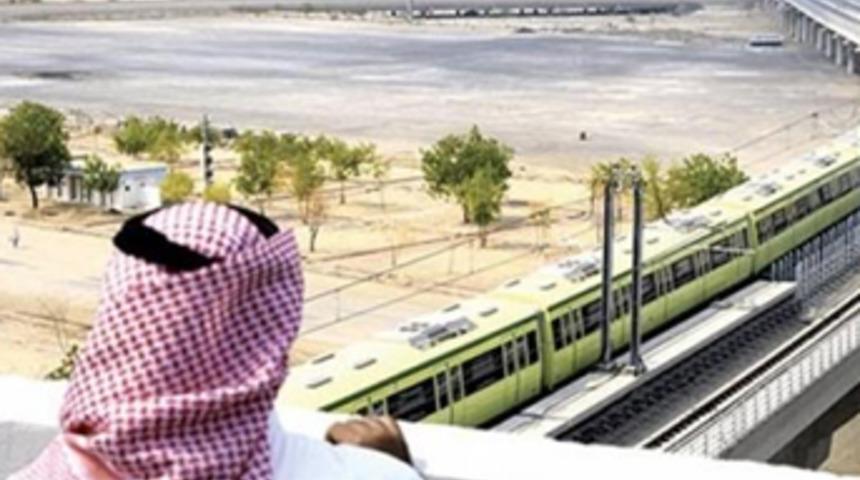 266,6 milyar dolarlık projeler durduruldu