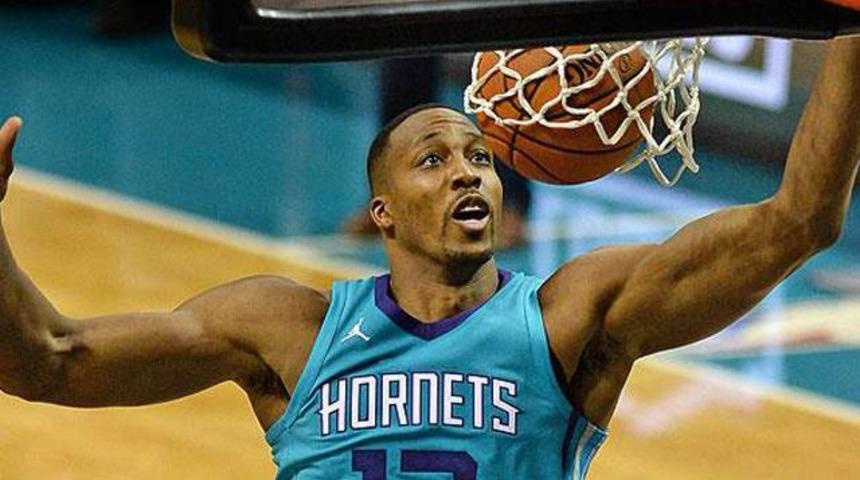 Dwight Howard'dan 32 sayı, 30 ribaunt