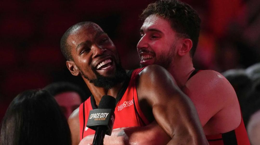 Kevin Durant, NBA de en fazla sayı atan 6. oyuncu oldu 1