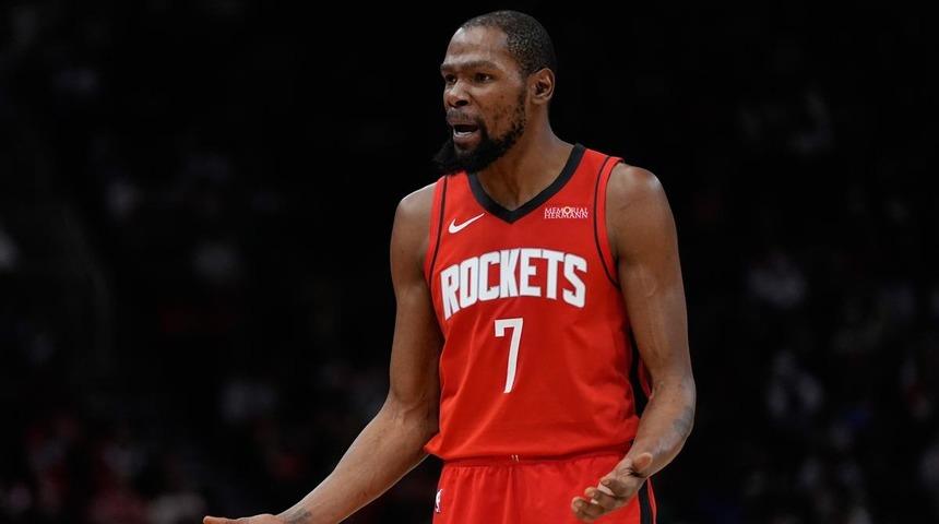 Kevin Durant, NBA'de en fazla sayı atan 6. oyuncu oldu