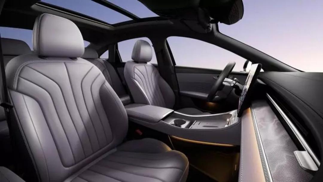 Piyasayı sallayacak otomobil! Sandero dan bile ucuz: 1500 km menzil sunuyor 7