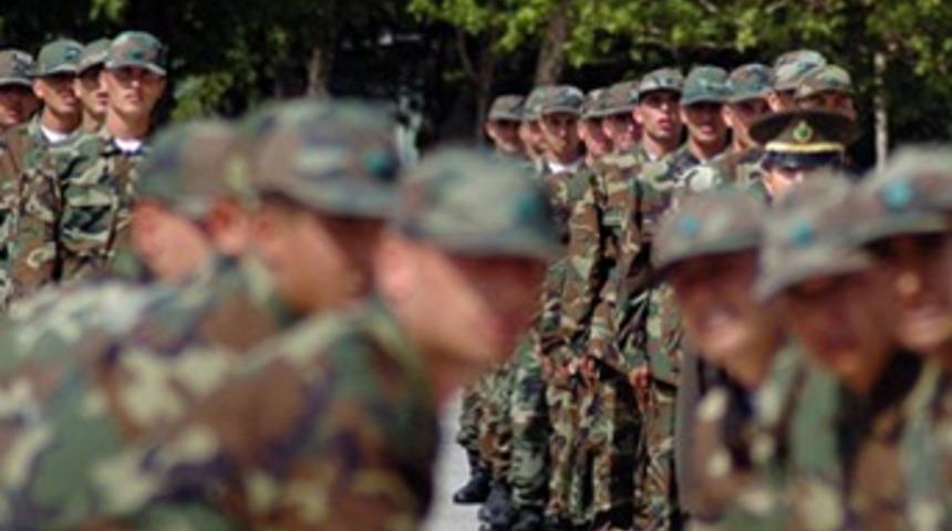 Asker kaçağı çalıştıran patron hapse atılacak