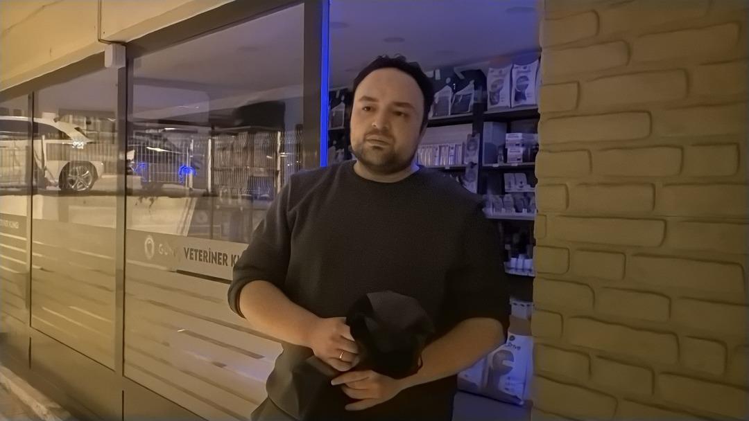 Gece kapıya gelen kızının erkek arkadaşını vurdu! Sonra da pencereden rastgele ateş a&ccedil;tı 5