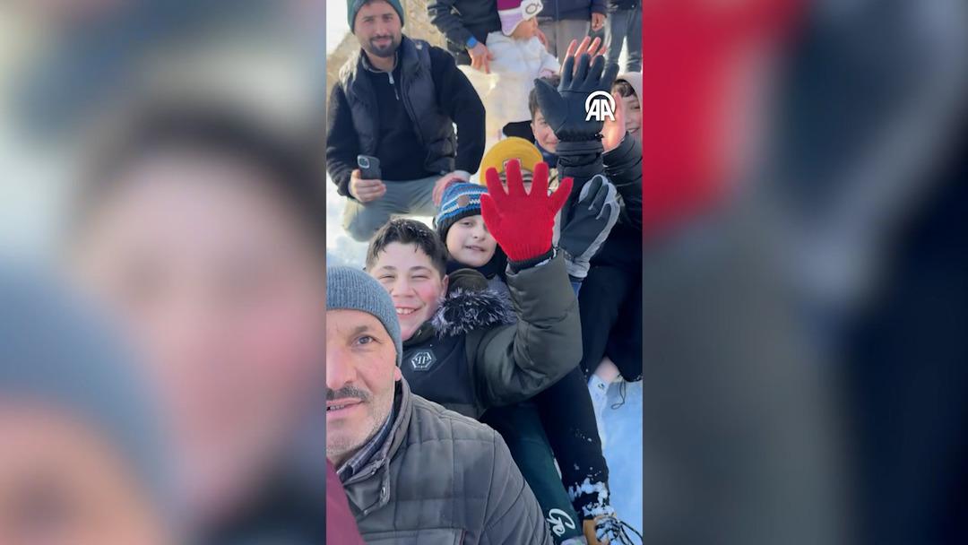 Ordu da 100 kişi karda tek sıra halinde b&ouml;yle kaydı! 4