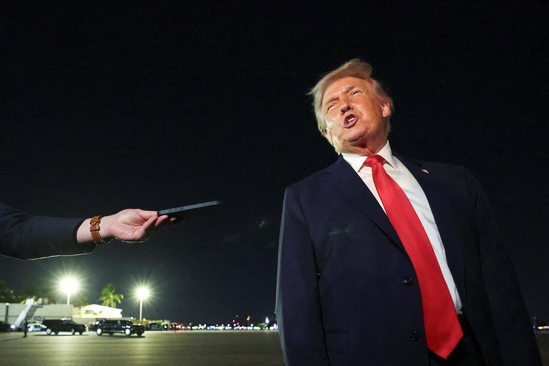 Trump, Macron u şarap ve şampanyalarla tehdit etti: Fransa yı ayağa kaldıracak s&ouml;zler 1