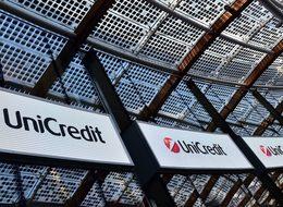 UniCredit 14 bin kişiyi işten çıkaracak
