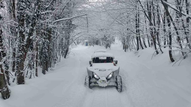Lapa lapa kar altında adrenalin dolu yolculuk 3
