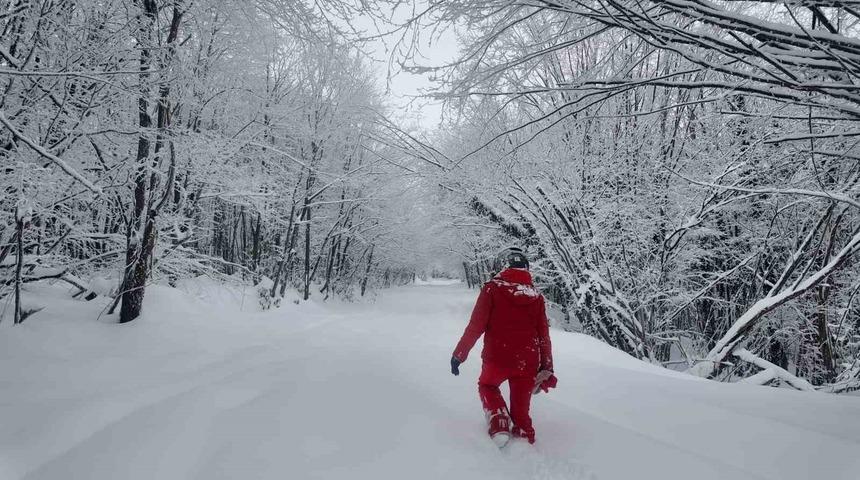 Lapa lapa kar altında adrenalin dolu yolculuk