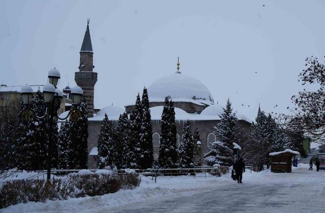 Erzurum&rsquo;da 690 mahallenin yolu ulaşıma kapalı 5
