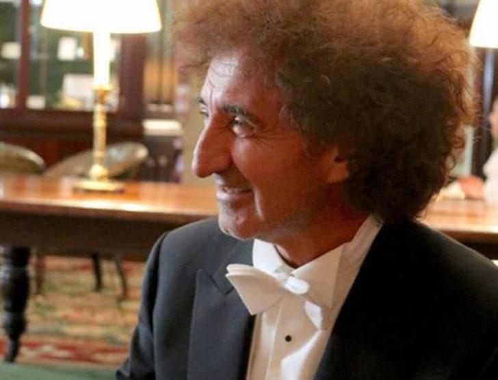 Tuvalette yatıyordu artık Ferrariye biniyor G3