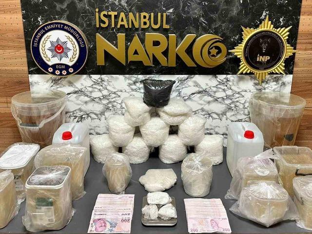 İstanbul&rsquo;da uyuşturucu operasyonu