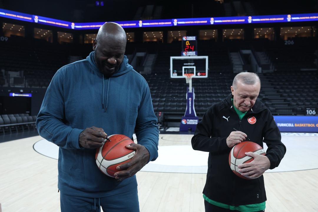 Cumhurbaşkanı Erdoğan ile Shaquille O Neal bir araya geldi! 3