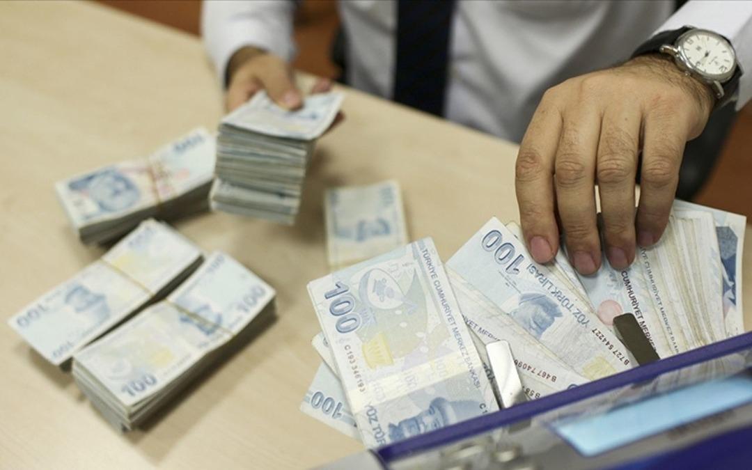 Bankaların rekabet yarışı kızıştı! Rakam 60 bin TL ye &ccedil;ıktı: Emekli promosyonları artacak mı? 3