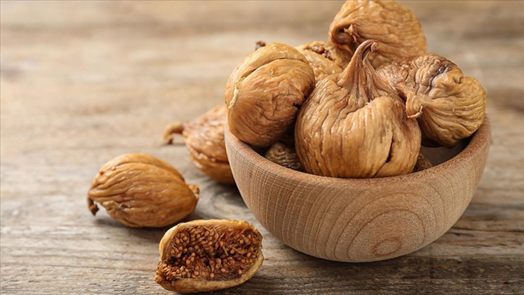 En sağlıklı kuru meyve a&ccedil;ıklandı:  S&uuml;per meyve  olarak tanımlandı! 2