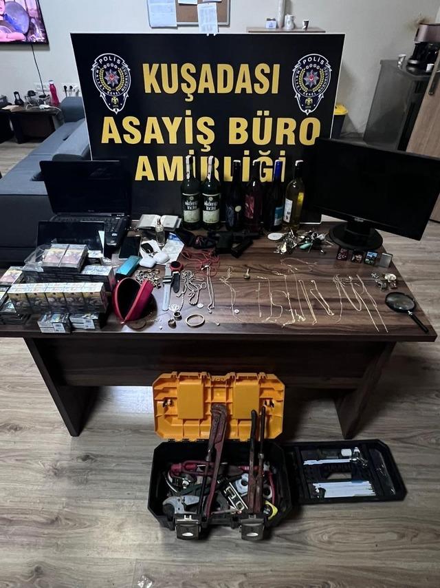 Kuşadası&rsquo;nda 6 hırsızlık su&ccedil;undan aranan şahıs yakalandı 1