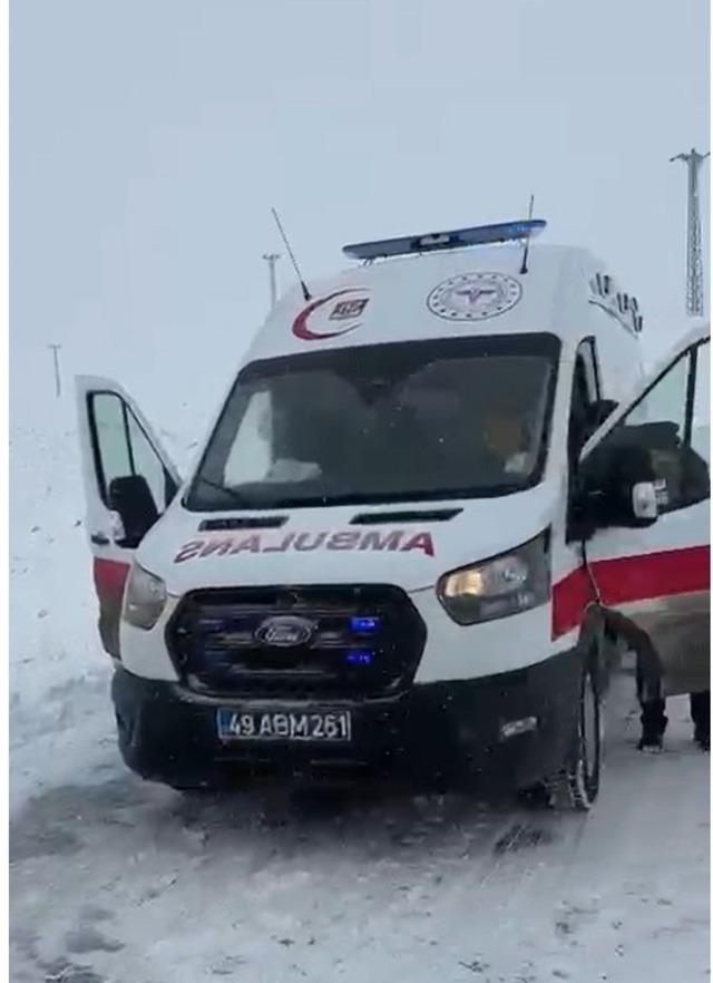 Muş&rsquo;ta 303 k&ouml;y yolu ulaşıma kapandı 4