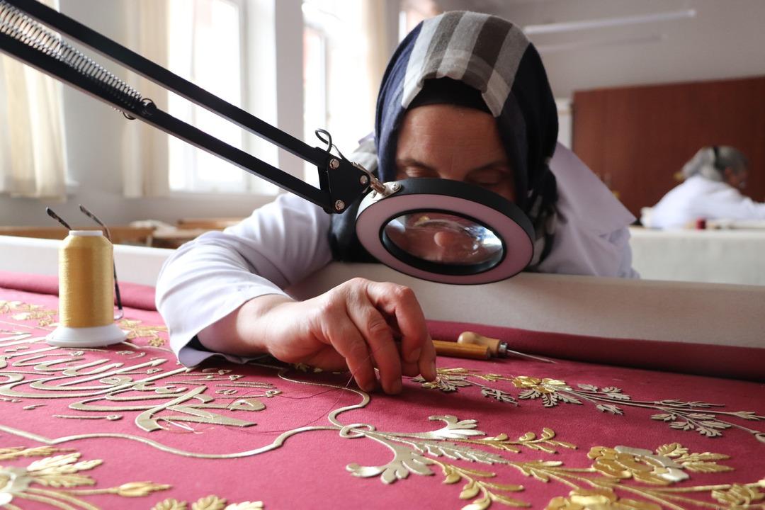 Osmanlı&rsquo;dan g&uuml;n&uuml;m&uuml;ze kalan miras: İlmek ilmek yenileniyor! 3