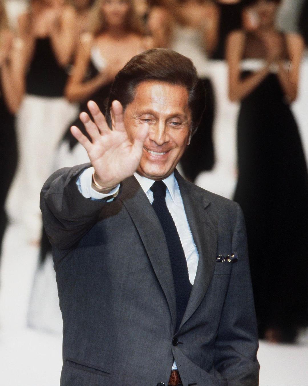 Moda d&uuml;nyasını yasa boğan haber: Valentino Garavani 93 yaşında hayatını kaybetti 5