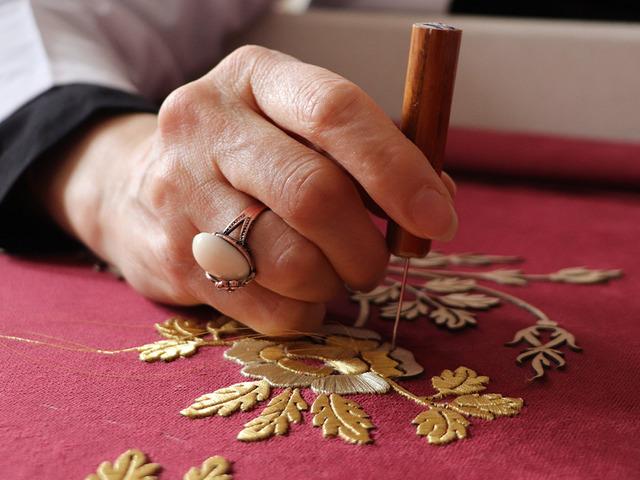 Osmanlı&rsquo;dan g&uuml;n&uuml;m&uuml;ze kalan miras: "İğneyle kuyu kazıyoruz"