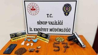 Son dakika: Sinop&rsquo;ta uyuşturucu operasyonu: 4 g&ouml;zaltı