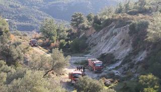 Antalya&rsquo;daki orman yangınında zararın boyutu g&uuml;nd&uuml;z ortaya &ccedil;ıktı: 2 hektar zarar g&ouml;rd&uuml;