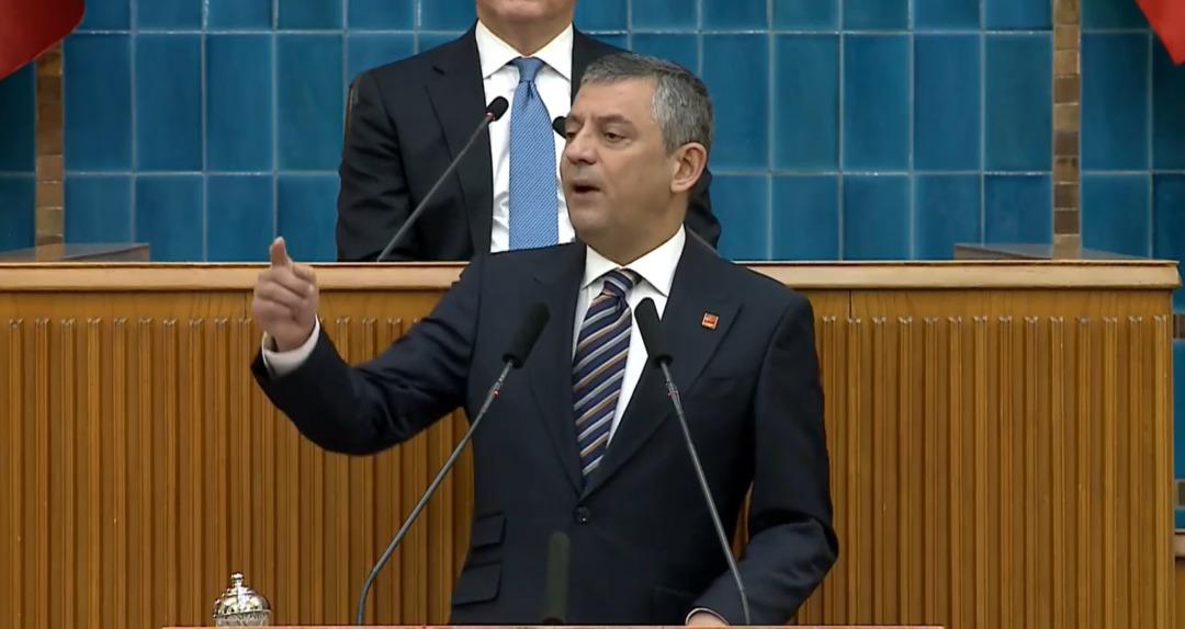 &Ouml;zel den Bah&ccedil;eli ye emekli maaşı &ccedil;ağrısı! "Buyursun versin, iki elimizle destekleyelim" 1