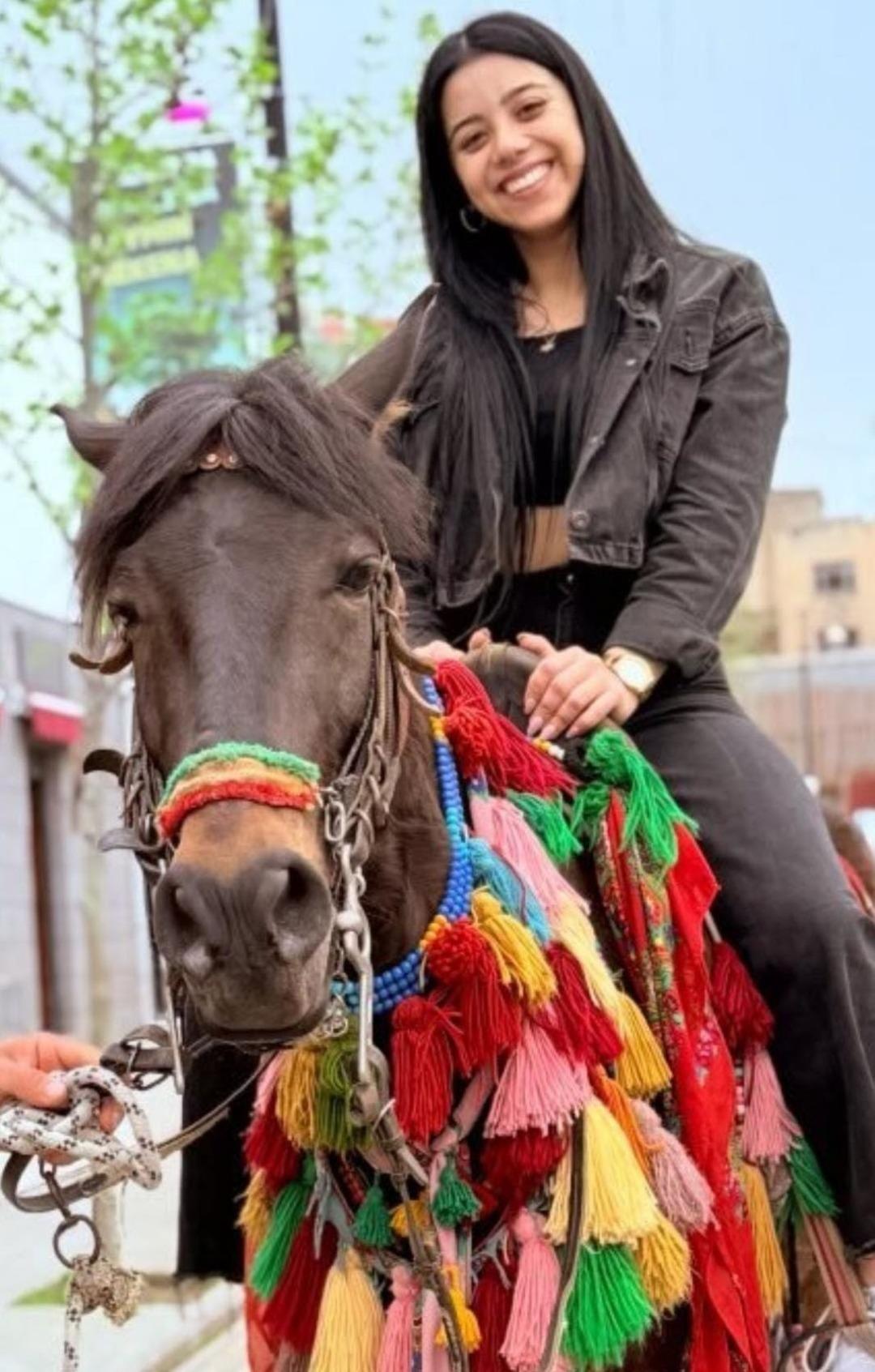 3 aylık evli Helin in ş&uuml;pheli &ouml;l&uuml;m&uuml;! Ablasına  boşanmak istiyorum  demiş 2