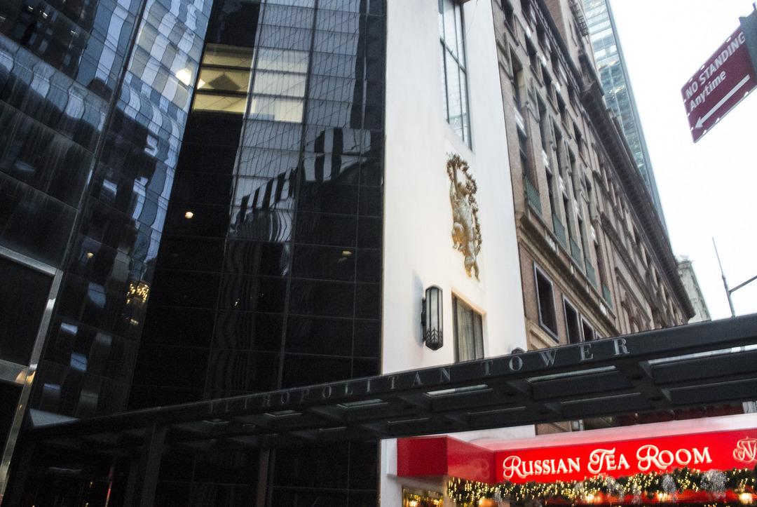 ABD bu olayı konuşuyor! &Uuml;nl&uuml; ismin evinden işkence zindanı &ccedil;ıktı: Elektrik verme, darp ve tecav&uuml;z... 1