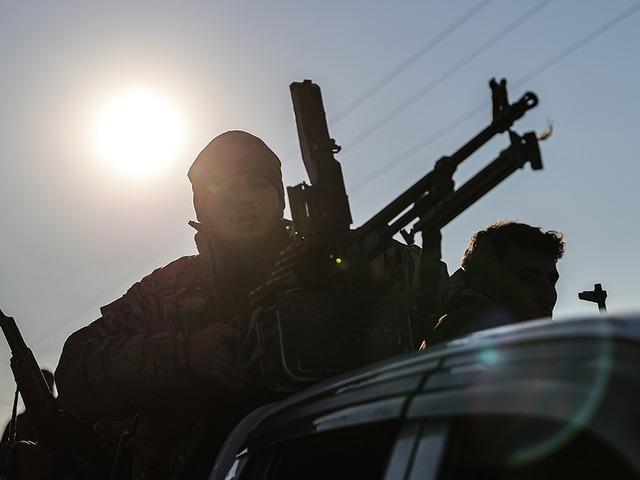 Şam ve YPG arasında anlaşma! 4 g&uuml;n s&uuml;re verildi: Şehir merkezlerine girilmeyecek