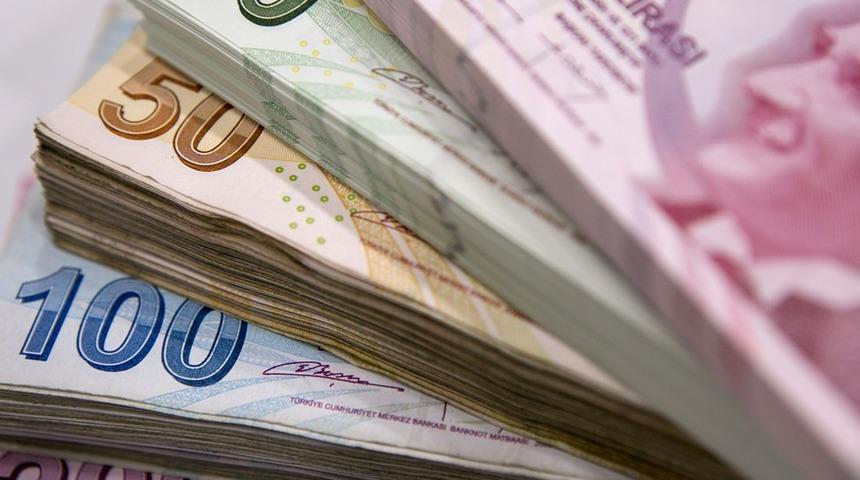 Türk Lirası'nı kim düşürüyor?