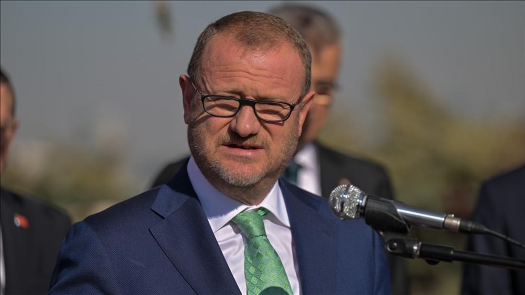 RT&Uuml;K Başkanı Daniş ten T&uuml;rk bayrağına y&ouml;nelik &ccedil;irkin saldırı girişimine tepki: "Al&ccedil;ak saldırıyı lanetliyorum"  2