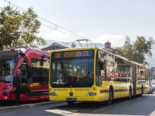 Bursa'da toplu ulaşıma y&uuml;zde 15 zam geldi