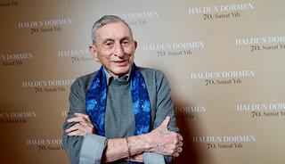 Ent&uuml;be edilen Haldun Dormen'in son durumunu Ayşe Arman paylaştı: "Sadece bekliyoruz"