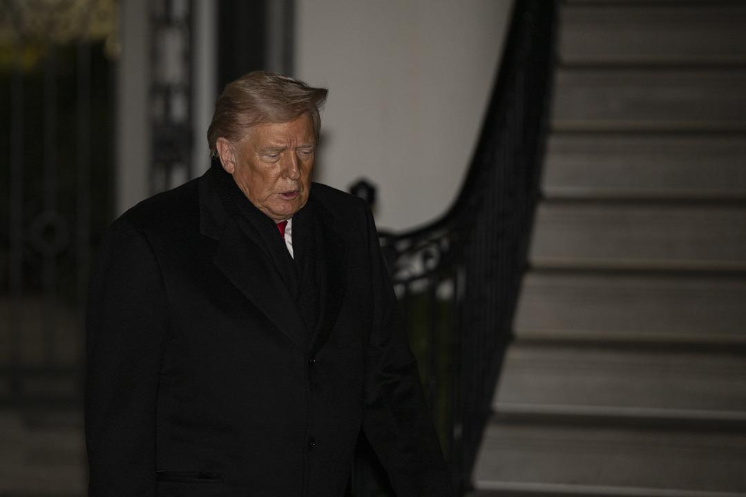 Trump ın u&ccedil;ağında elektrik arızası! Hemen geri d&ouml;nd&uuml; 1