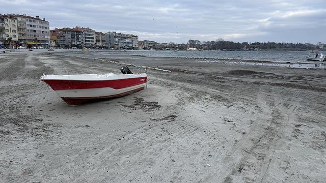 Deniz bir anda geri çekildi! Marmara ve Ege’de tedirgin eden görüntü: “Tehlike mi var?”