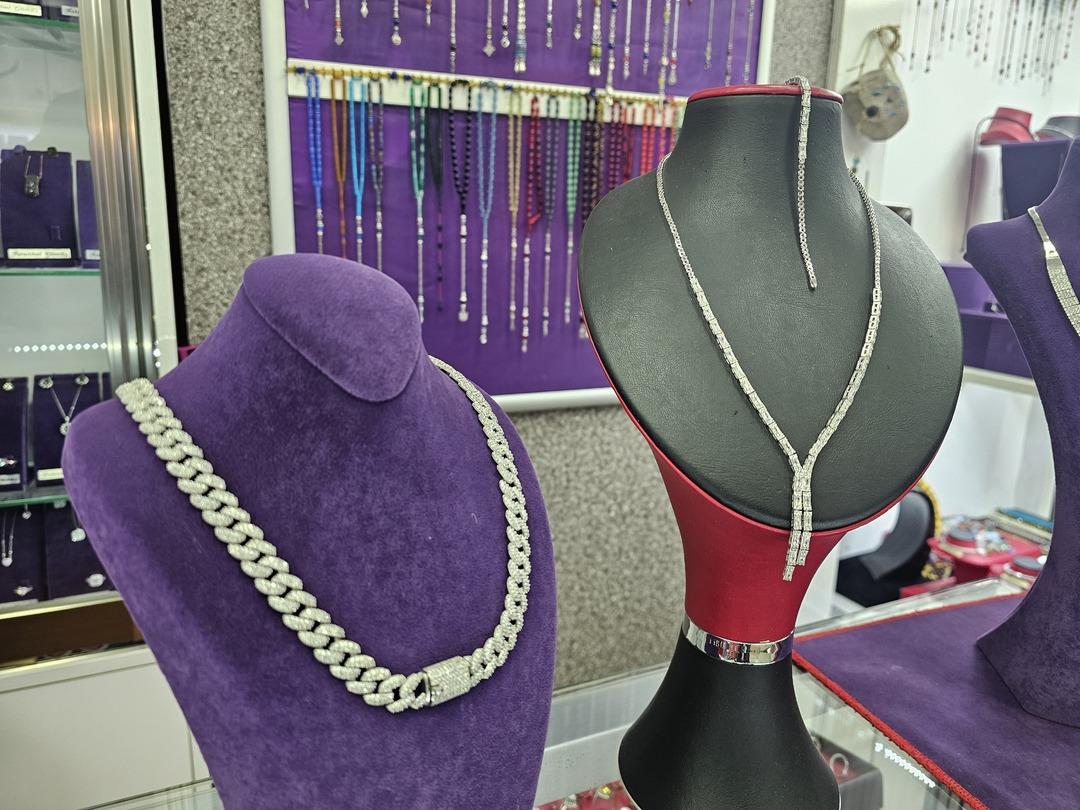 Fiyatlardaki artış d&uuml;ğ&uuml;n takılarını değiştirdi: Altın bileziklerin yerini aldı 4