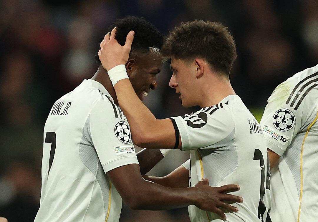 Bu ma&ccedil;ta yok yok! 90+10 da gol geldi, 90+13 te 9 kişi kaldılar... Arda G&uuml;ler li Real Madrid son saniyede kazandı 4