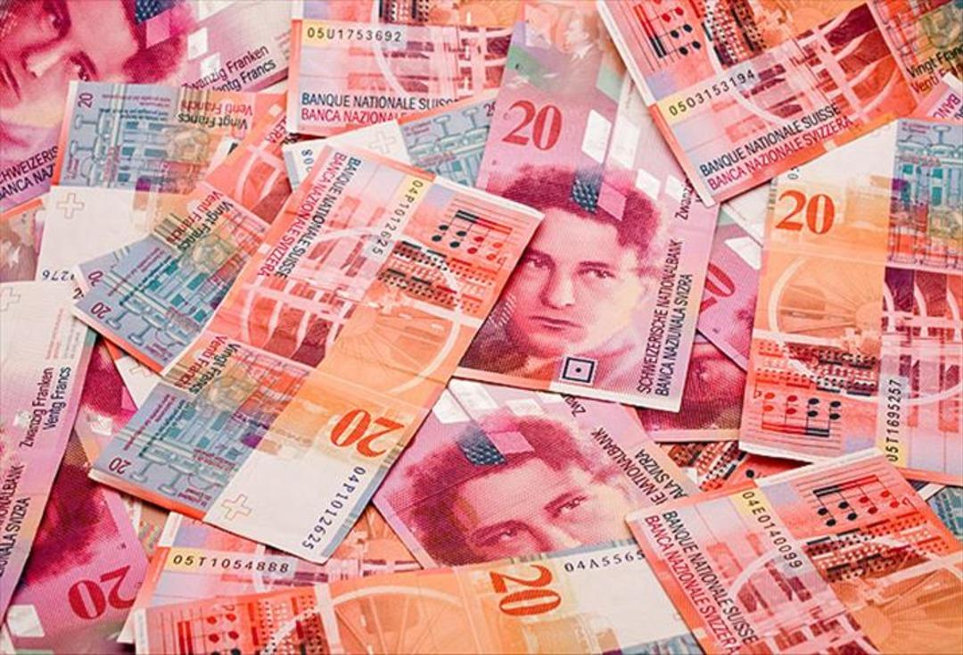 Gr&ouml;nland krizi klasikleri bozdu: Y&uuml;kselen ne Yen, ne Euro 1